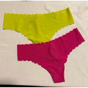 Victoria’s Secret thong/string